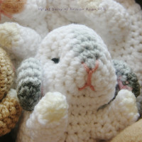 Amigurumi Frost Holland Lop from “Goodnight Baby Bunny Series” あみぐるみ「おやすみ子うさぎシリーズ」よりフロストの垂れ耳うさぎ